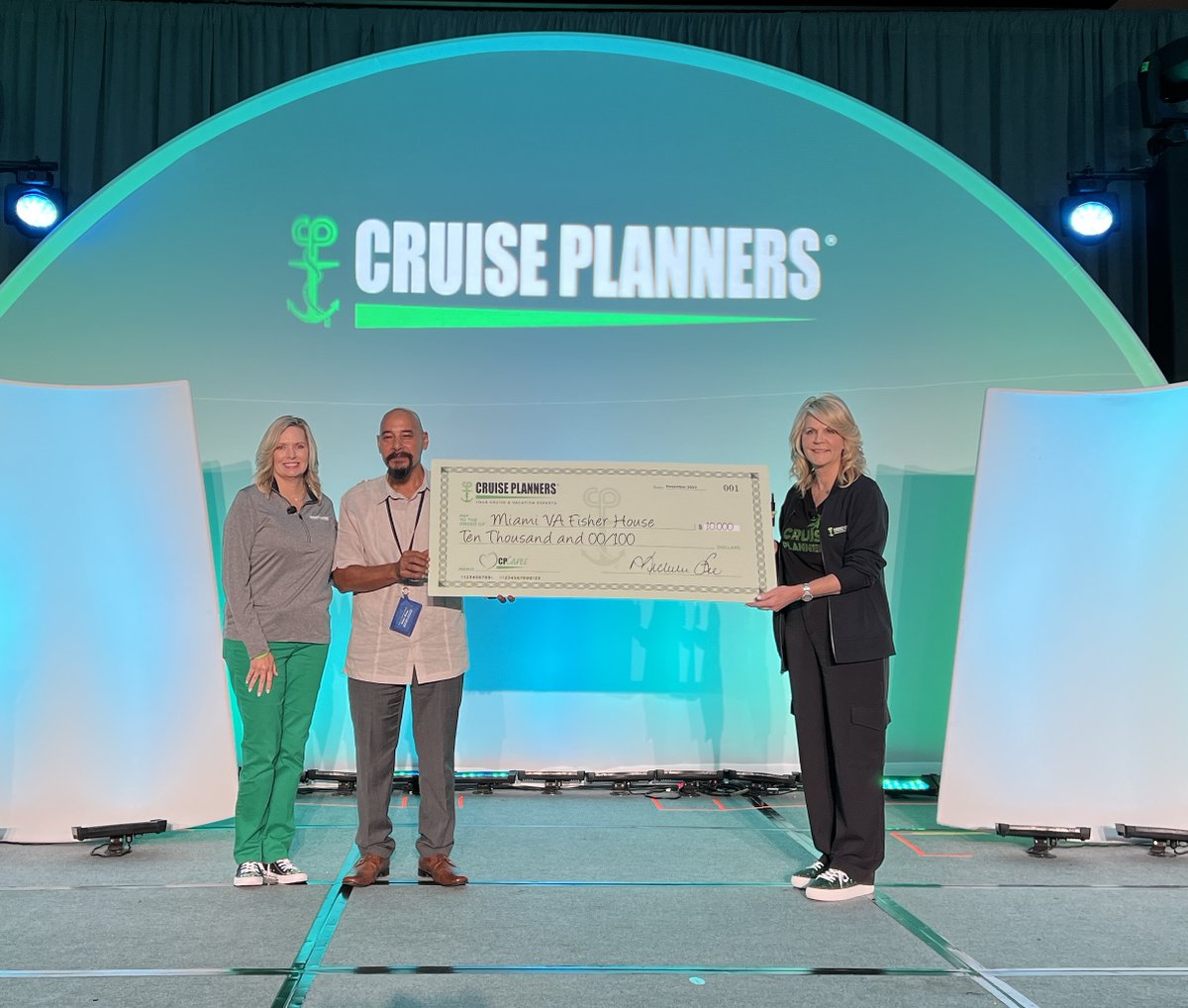 Cruisitude's tweet photo. How amazing is our Cruise Planners network of advisors and partner suppliers, who collectively donated over 20 large boxes to the Miami VA Fisher House? SO AMAZING!!! CP Cares also presented a $10,000 check to the organization! #cpcares #cruiseplanners #cruisitude #cpcon22 https://t.co/2D3bdy2ST3