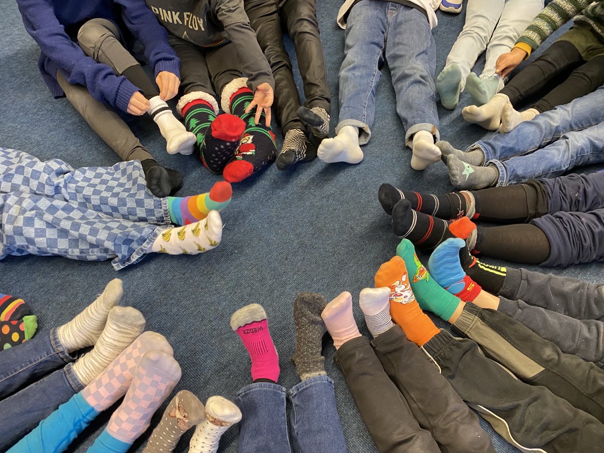 Tim_Stroh_edu's tweet photo. Today students and staff celebrated Odd Socks Day to conclude Anti-Bullying Week at BMS. Thank you to the Counselors &amp; House Captains for all of the work to bring awareness on this topic! #OddSocksDay #AntiBullyingWeek https://t.co/OcYwFvLizO