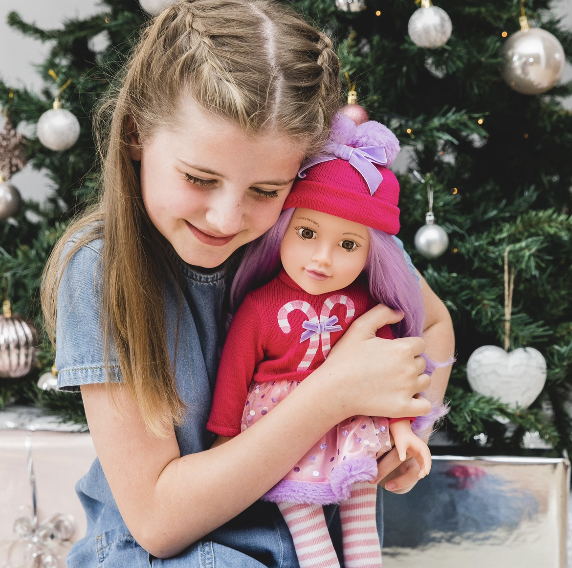FriendDesigna's tweet photo. Spreading sparkle and joy is what makes Sugar Canes heart full. She loves to spend time with her family and friends especially at Christmas time.She has a soft huggable body for lots of cuddles!πβ¨
#designafriend #learnthroughplay #christmasgiftguide #giftsforgirls https://t.co/2sykIjNNuM