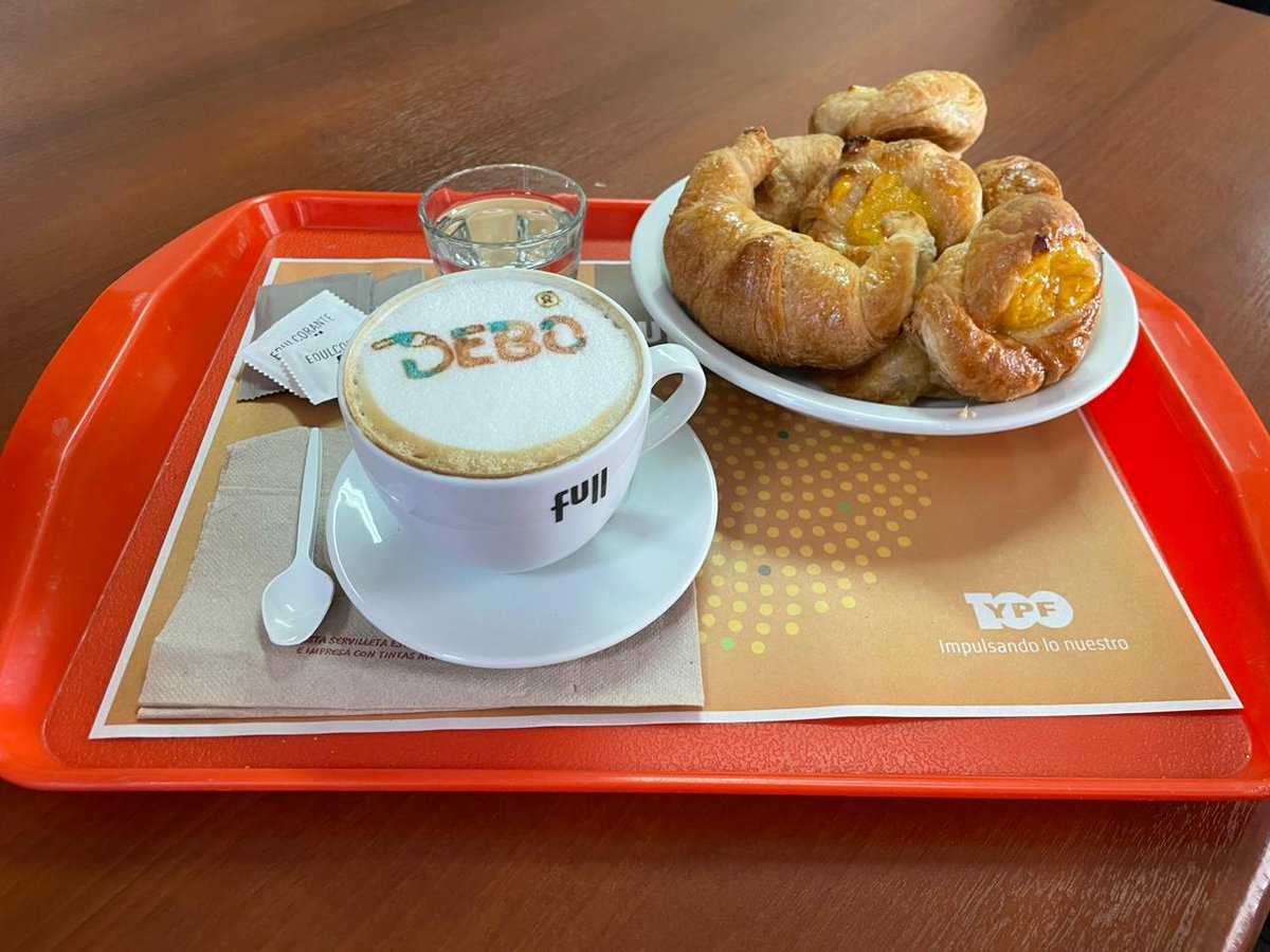 FocaSoftware's tweet photo. Para la mañana del viernes, un buen café!
En la YPF Rietman de la Provincia de Santa Fe se preparan los mejores!
Muchas gracias a Marisabel Pelossi y al gran barista José! https://t.co/Mn8R0ViG8r