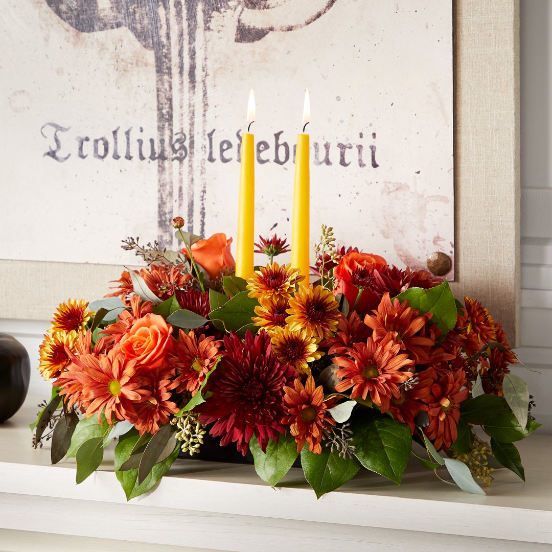 There's our family, and then there's the family we choose. Celebrate Friendsgiving with fresh centerpieces delivered to their door.