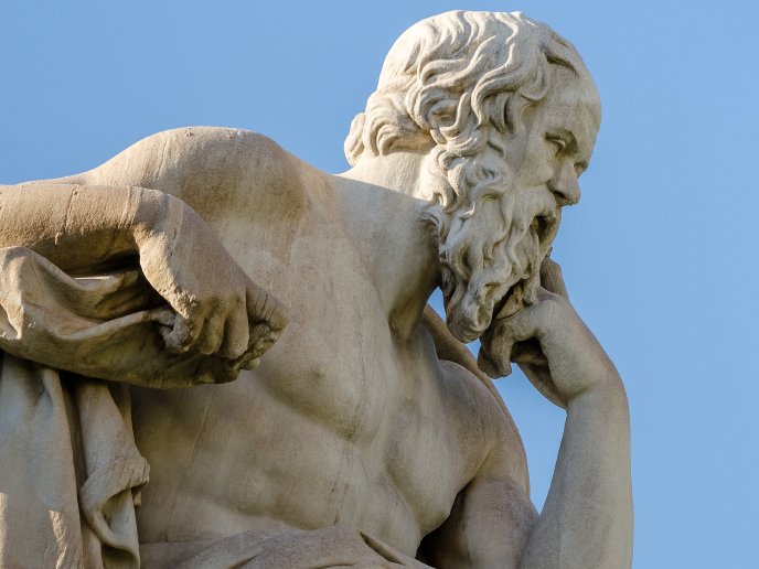 🔊 Dès lundi 10h, sur @franceculture, retrouvez une nouvelle semaine d'Avec Philosophie consacrée à SOCRATE 💫 Qui est donc Socrate ?
