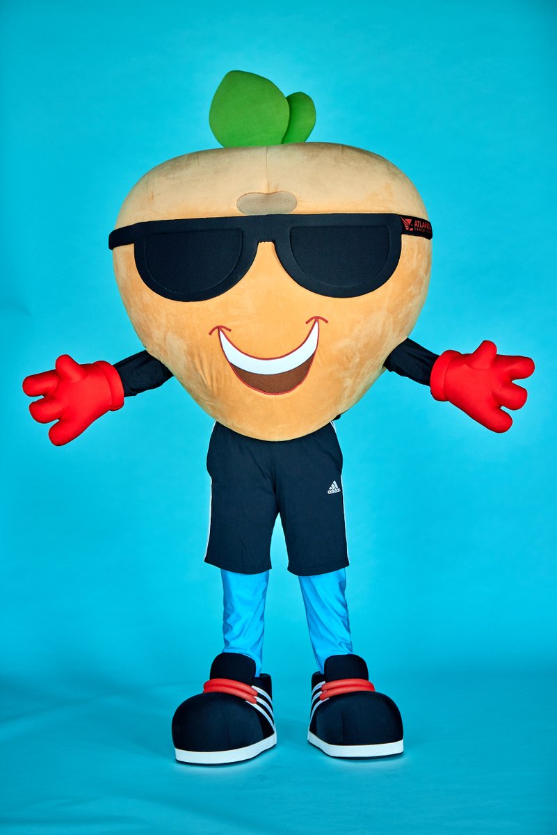 ATLtrackclub's tweet photo. Introducing Atlanta Track Club’s newest mascot… Pete the Peach!

You can meet Pete in person for the FIRST TIME EVER this weekend at the #ThanksgivingDayHalf number pickup and on Thanksgiving Day. Learn more about Pete by checking out their website at https://t.co/JITV9SnMUx https://t.co/wnGVZv9Ir4