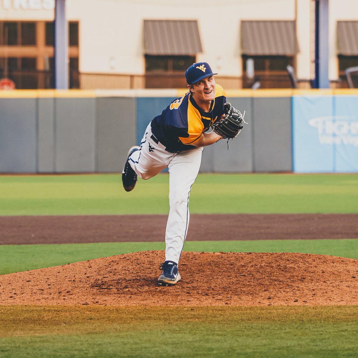 Eight pitchers topped 95 in max velo this fall, led by these dudes 👇🔥

@Kaa_Dee12 x @PorcoRobby 

#HailWV 