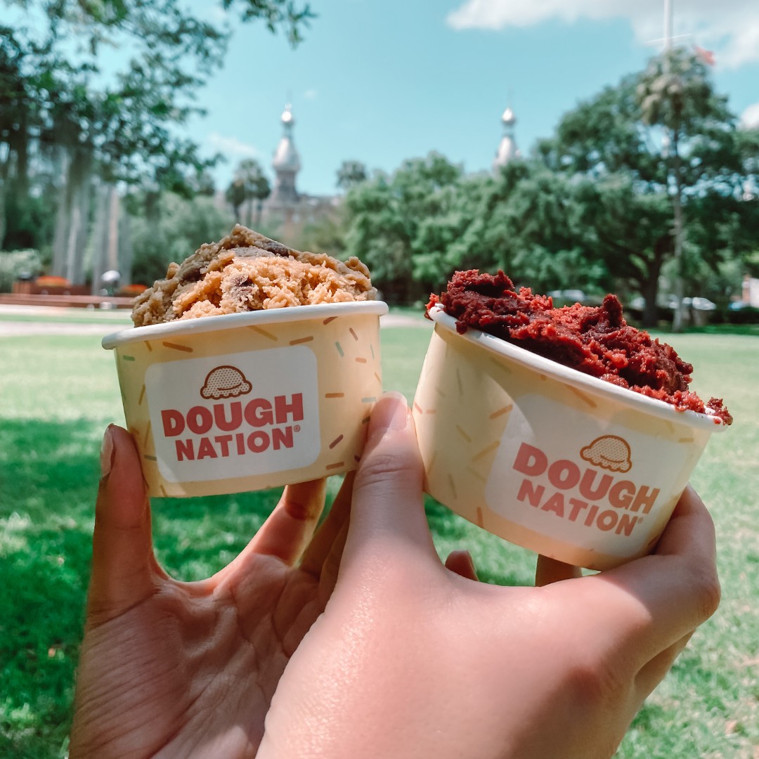 Let's make your event a little sweeter 🍪 
Order Doughnation catering through Inside the Box for $6 per person: bit.ly/3aeMW4h