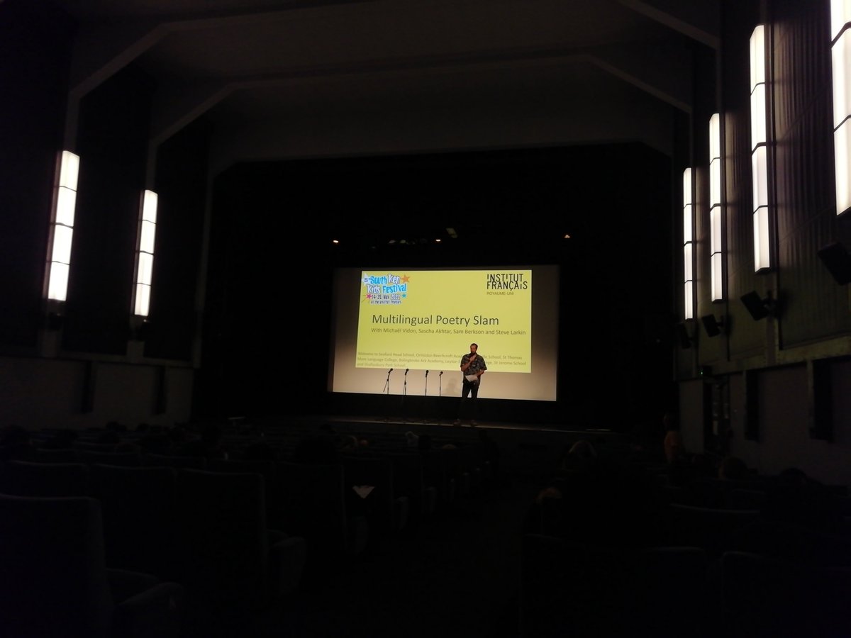 Agathe_M31's tweet photo. #CineLumiere vibrating to the sounds of the Multilingual Poetry Slam with #MichaelVidon #SaschaAkhtar #SamBerkson #SteveLarkin as part of the @SouthKenKids with 123 pupils taking part! https://t.co/Om70Ziz3rO