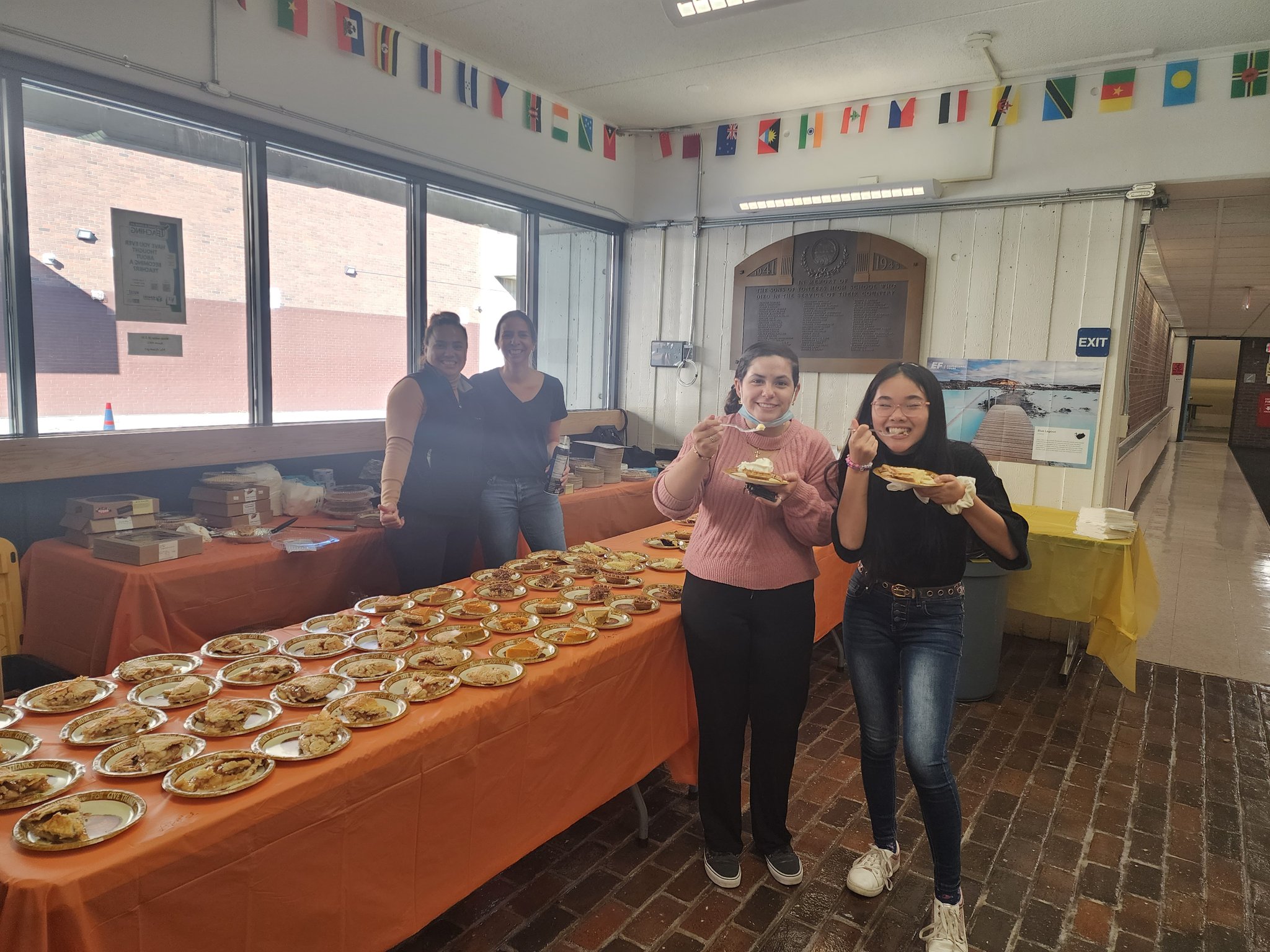 Yonkers Middle High School On Twitter PTSA Pie Day Is Brightening Up yonkers-middle-high-school-on-twitter-ptsa-pie-day-is-brightening-up