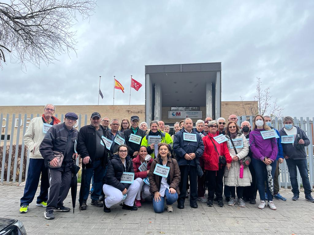 semap_'s tweet photo. Han colaborado Asociacion diabetes Aranjuez
Asociacion aprender a vivir Aranjuez y pacientes @CdeS las olivas
#marchasaludable
#menosplatoymaszapato
#EFyC
#DiaMundialDeLaDiabetes
#Sumandosalud
#Comunitaria https://t.co/labuTBnnkV