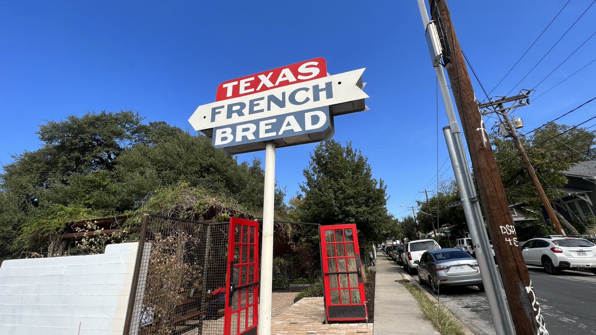 KXAN_News's tweet photo. A January fire caused $1.1 million in damages to Texas French Bread's building on Rio Grande Street. Now, the business has reopened at the site as a food truck, keeping a few pieces of the original building with it. 

MORE: https://t.co/gNwiKdO1j0 https://t.co/EWzhH5qLsa