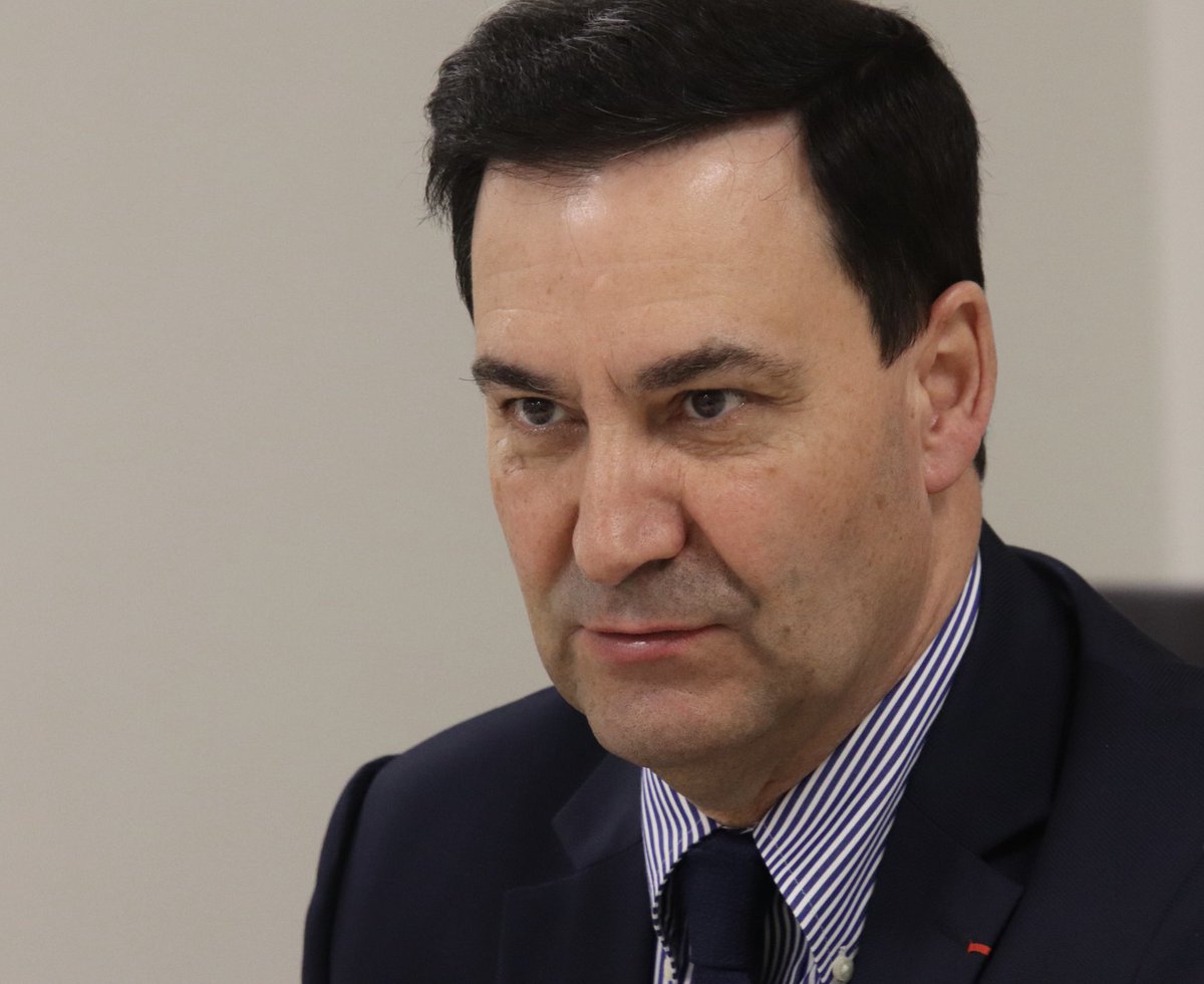 udite_network's tweet photo. Stephane Pintre, président UDiTE, a conclu l'atelier ‘financement local et la transition verte 🌱’ en nous rappelons d’être vigilants pour s'assurer que les collectivités sont pas en première ligne des coupes📉budgétaires quand les gouvs cherchent à protéger les niveaux de vie. https://t.co/PkBhb0yOrj