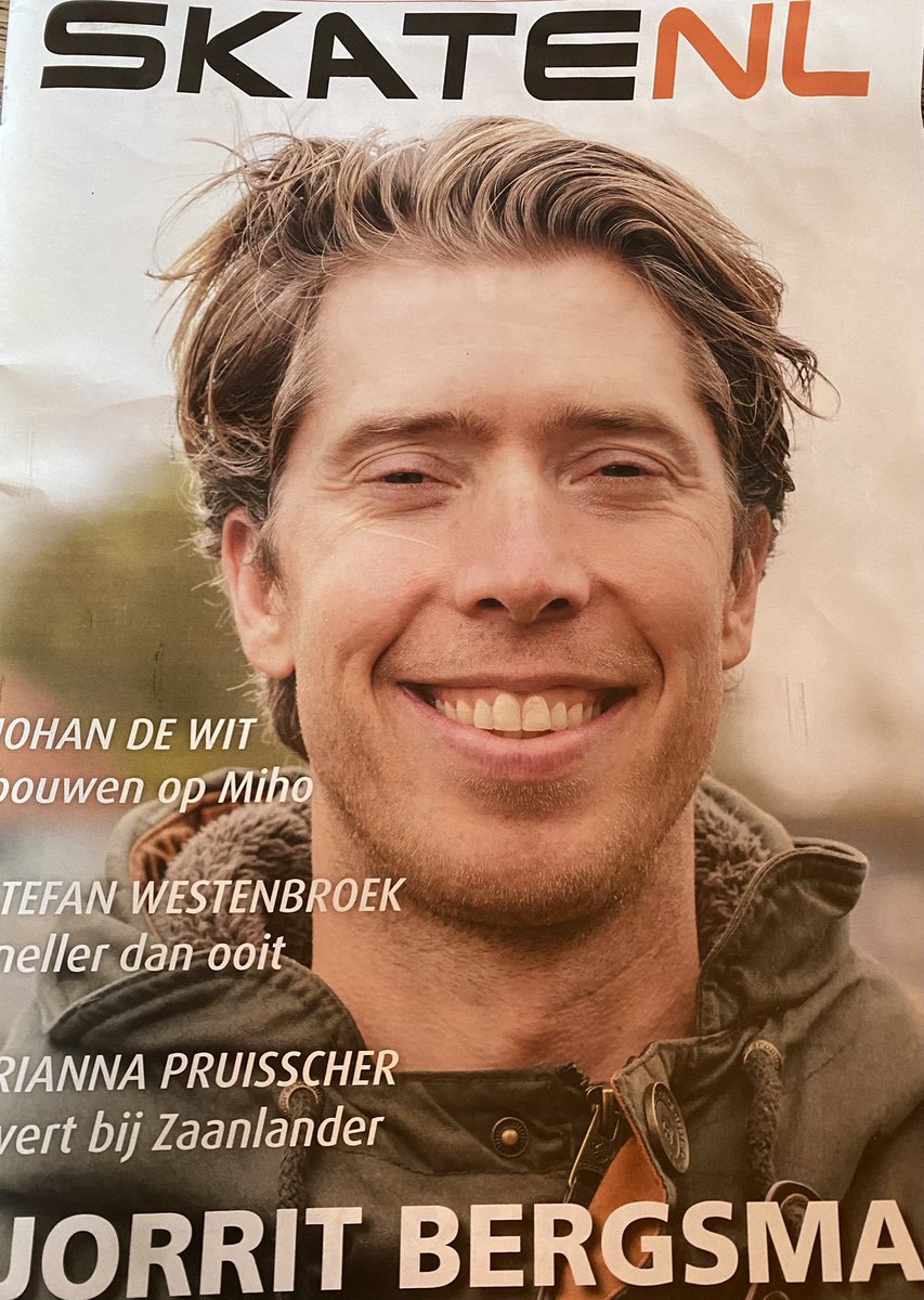 JensOldeKalter's tweet photo. Lekkere longread in aanloop naar de WorldCup met @JorritBergsma en de man met wie hij meer dan tien jaar over het ijs lag te rollen, @SvenKramer86 Nu beiden onder het dak van @JumboVismaIce De een als schaatser, de ander als business director https://t.co/Marat2Buv8 https://t.co/YWIaNi7mKW
