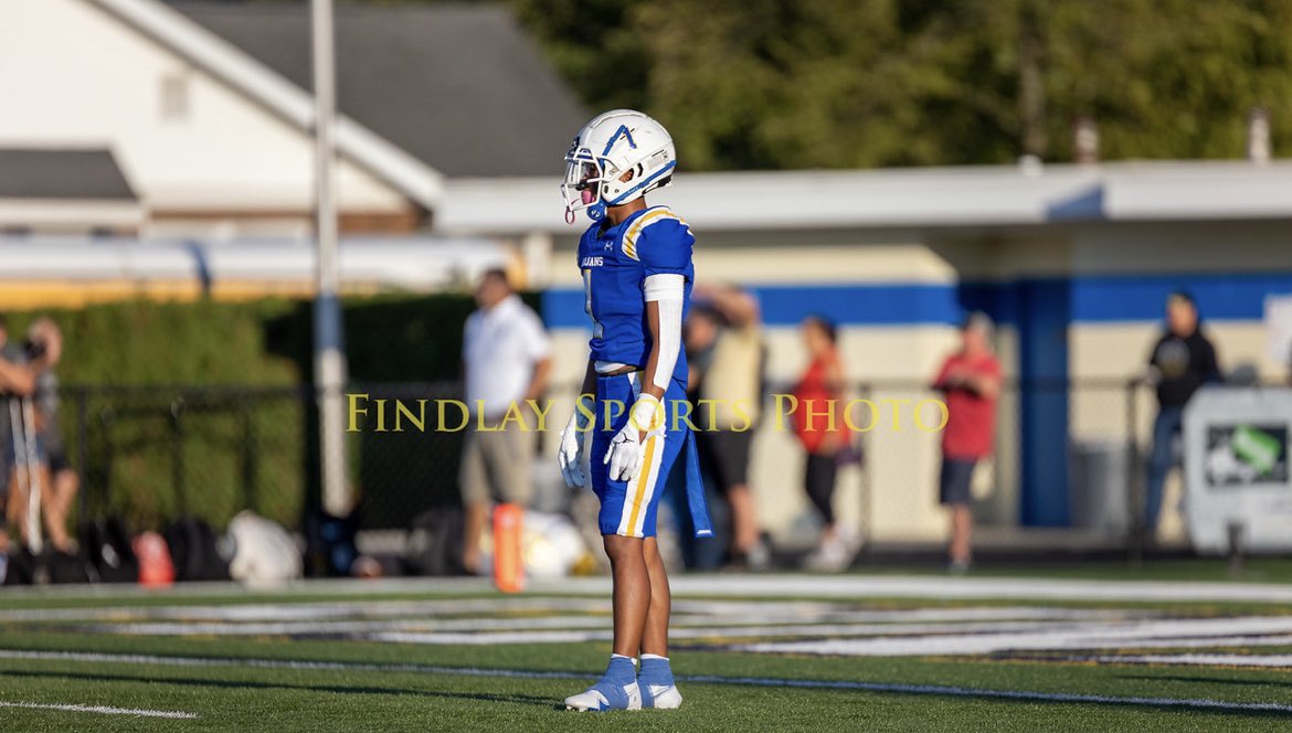 Harris05Donovan's tweet photo. Blessed to be named first team all district! @FootballFindlay https://t.co/0lmhhiNVOX