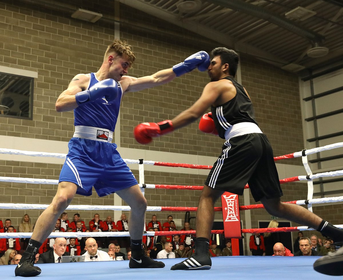 TheParachuteReg's tweet photo. 1. Congratulations to all the boxers who took part in @2PARABOXINGTEAM @2PARA_HQ 🟦 v @CUABC last night, a very entertaining evening of #boxing 💪🥊 https://t.co/egy3psgnQL