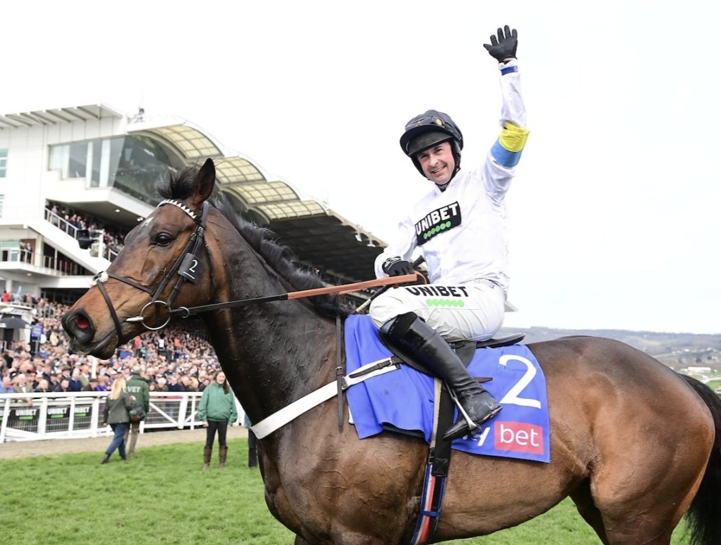Stephen R Power (@racingblogger) on Twitter photo 💷 If CONSTITUTION HILL wins the Grade 2 Hurdle at ASCOT tomorrow I'll give £50 CASH to one of you Lucky People! 🚀🚀
To Enter: 👇
1️⃣ RT this Tweet
2️⃣ Follow <a href="/racingblogger/">Stephen R Power</a>
📸 instagram.com/racingblogger
#Ascot #Haydock #Worlds2022 💷 If CONSTITUTION HILL wins the Grade 2 Hurdle at ASCOT tomorrow I'll give £50 CASH to one of you Lucky People! 🚀🚀
To Enter: 👇
1️⃣ RT this Tweet
2️⃣ Follow <a href="/racingblogger/">Stephen R Power</a>
📸 instagram.com/racingblogger
#Ascot #Haydock #Worlds2022