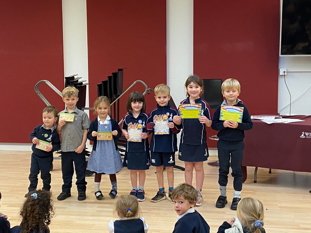 MrsK_Green's tweet photo. Congratulations to our stars ⭐️ @winterfoldhs https://t.co/WjdTB3v0jw