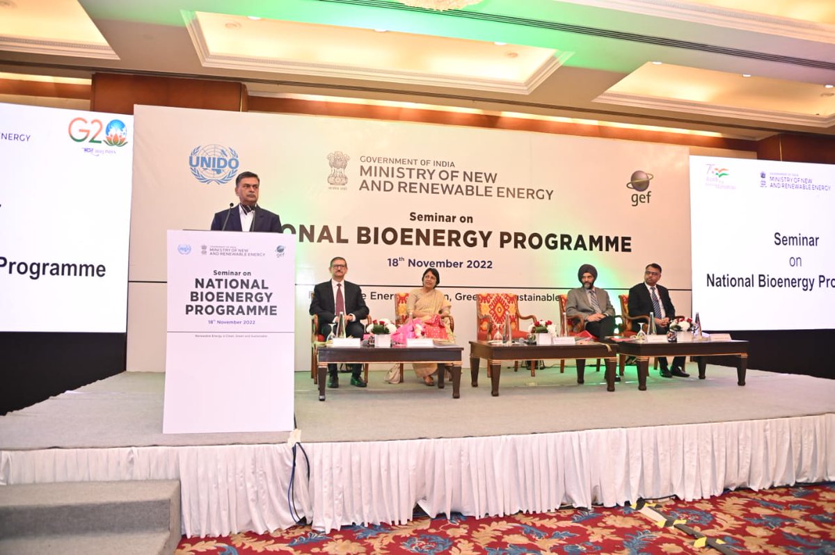 Ministry of New and Renewable Energy (MNRE) (@mnreindia) on Twitter photo 2022-11-18 15:29:47 Ministry of New and Renewable Energy organizes seminar on “National Bio Energy Programme” “The benefits of utilization of surplus biomass should reach the rural household”, Shri Singh Read more pib.gov.in/PressReleasePa… @PIB_India @DDNewslive @airnewsalerts @OfficeOfRKSingh Ministry of New and Renewable Energy organizes seminar on “National Bio Energy Programme” “The benefits of utilization of surplus biomass should reach the rural household”, Shri Singh Read more pib.gov.in/PressReleasePa… @PIB_India @DDNewslive @airnewsalerts @OfficeOfRKSingh