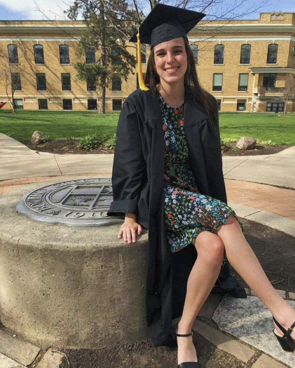 HSTMpod's tweet photo. Episode 29: Rethinking the College Selection Process with Quinn Eberhard is live! 

Quinn is a 2017 HS grad and is currently a PhD student in Bioinformatics and Computational Biology @UNC https://t.co/2aDj5iWa34