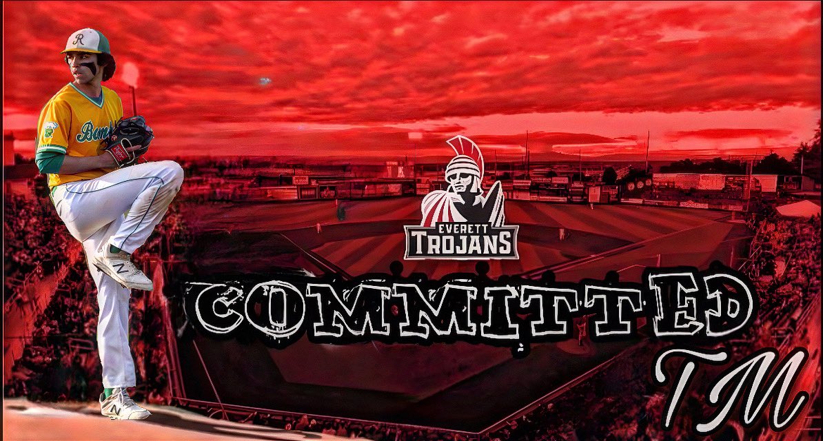 Troy Molnaa tweet media