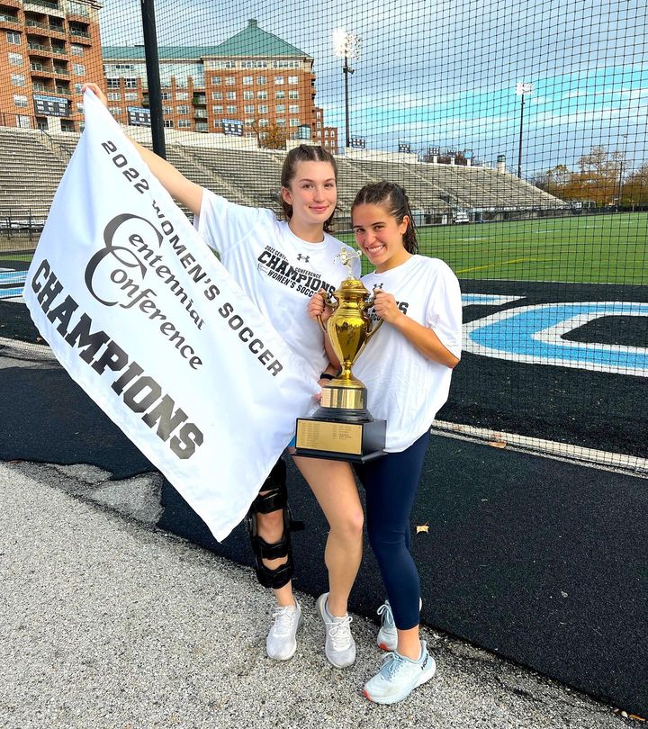 Alpha Phi tweet media