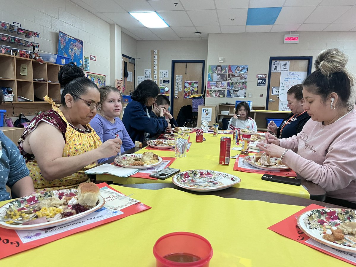 MsTaylorALE's tweet photo. Using our social skills and manners to eat with adults!!! Murnin ALE FAMILY!!  @NISDSpecialEd @NISDMurnin https://t.co/GY178hIwbl