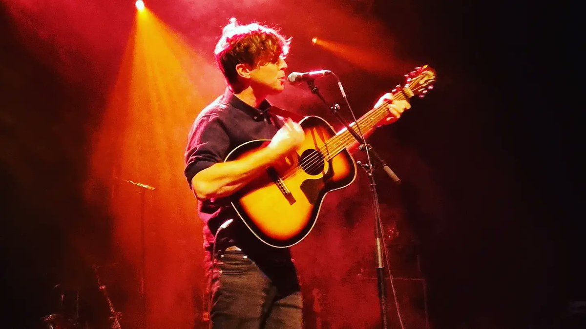 Bedankt <a href="/Sherman_music/">Sherman</a> voor dit geweldige voorprogramma vanavond... heel mooie muziek ❤️🇧🇪🎶 <a href="/HetDepot/">Het Depot</a>