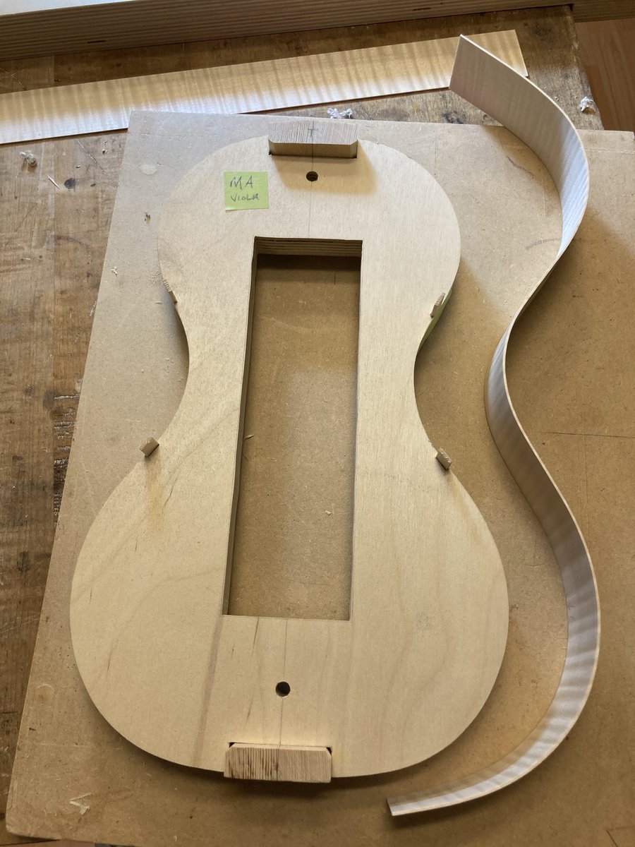 Fine_Strings's tweet image. Rib bending this afternoon.