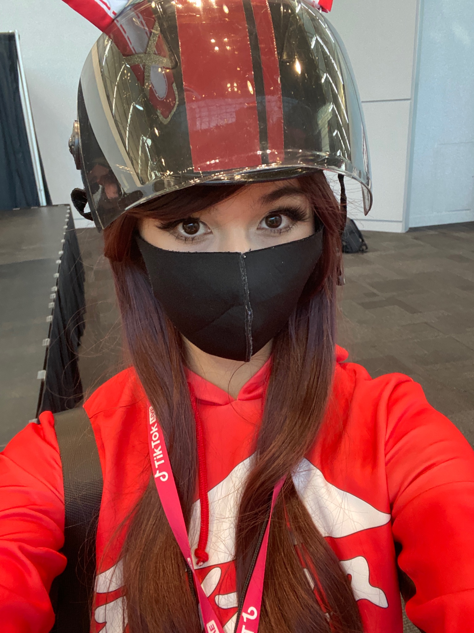 amie on Twitter: "🥸 this helmet https://t.co/EiiednSPIh" / Twitter
