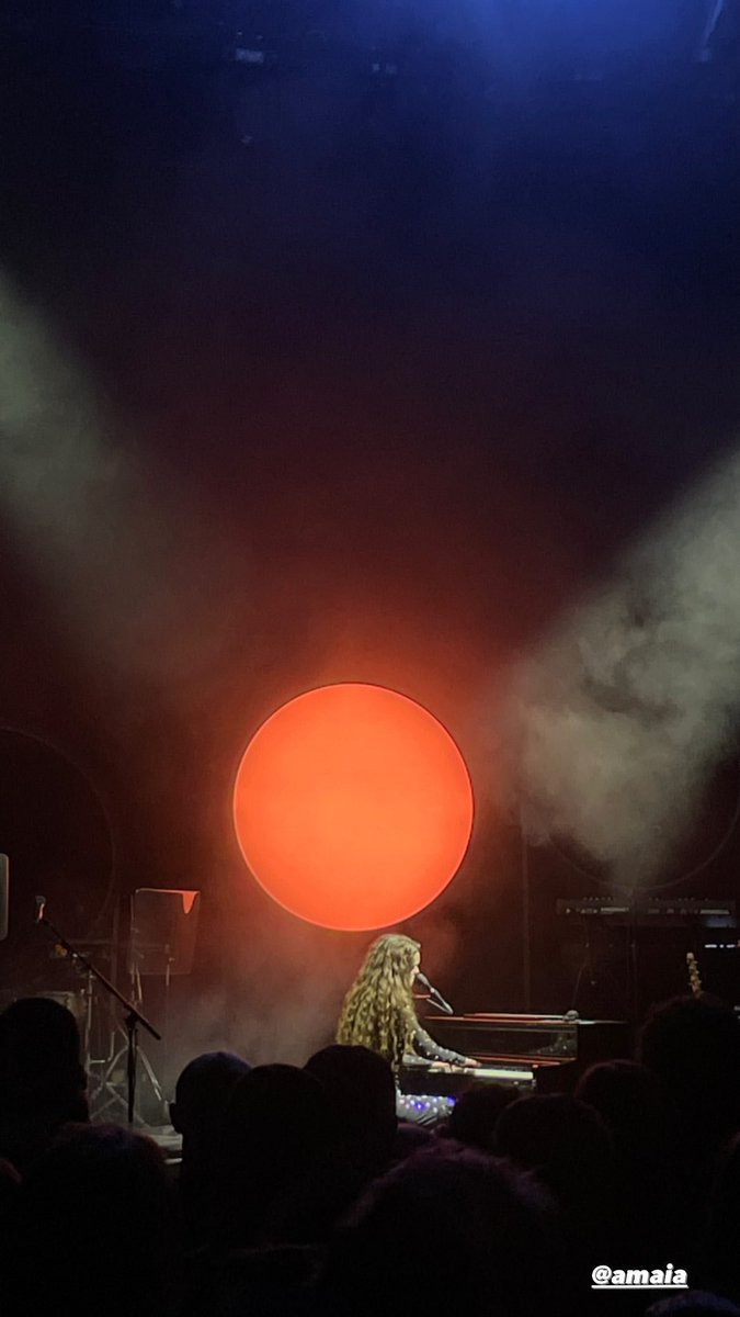 Anakiin15's tweet photo. 🌕
#Amaia #PrimaveraWeekender2022
📷 Amanda Portillo https://t.co/090prUQbgD