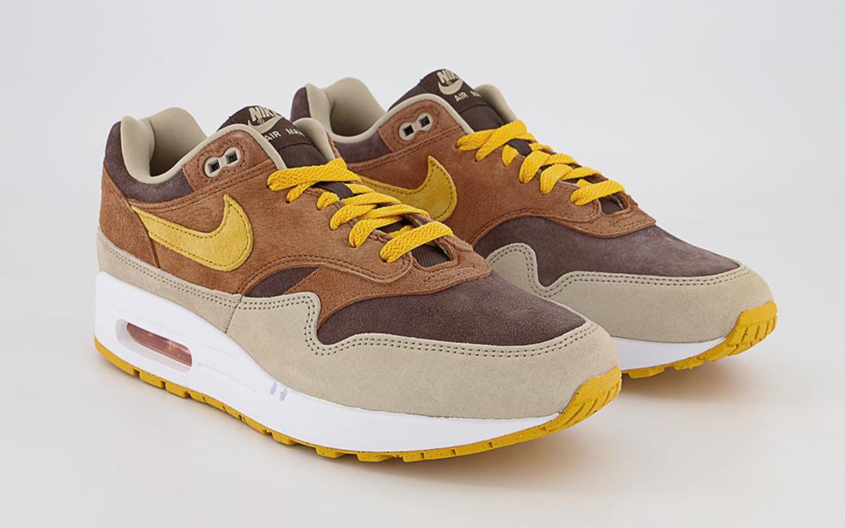 ModernNotoriety's tweet photo. Nike Air Max 1 "Ugly Duckling" Pack (2022) 🦆 https://t.co/ycLe64GkH9