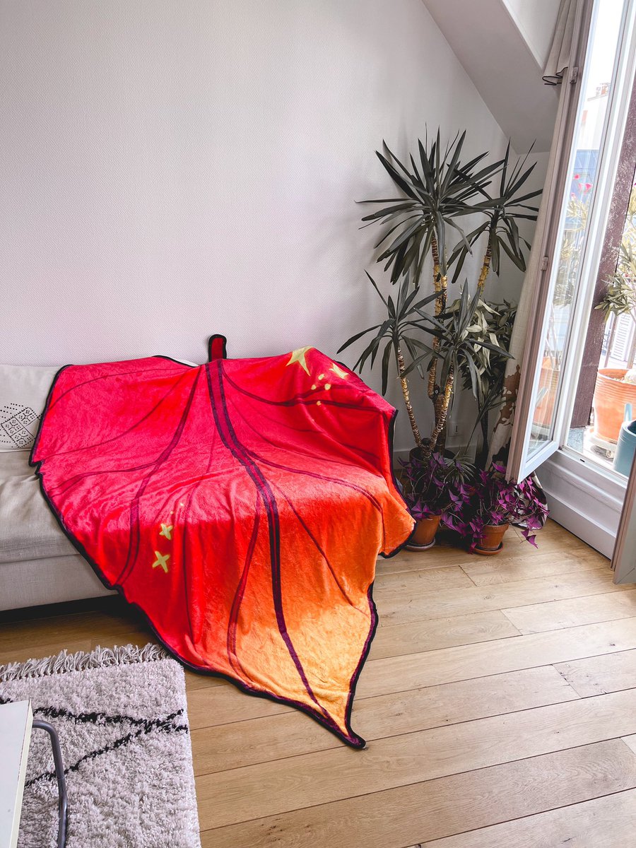 hello honored guests! 🌿 we don’t know what the future of Twitter holds, but please feel free to follow us on our other accounts!

🗝 IG: envygreenmanor 
🗝 Tiktok: envygreenmanor
🗝 envygreenmanor.com (mailing list!)