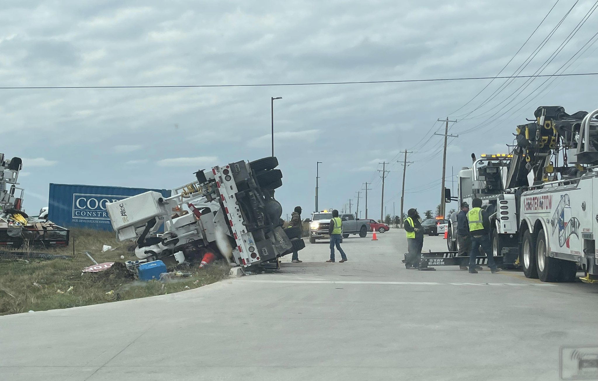 DFW Scanner on Twitter "Rollover Accident (Fort Worth) Work truck