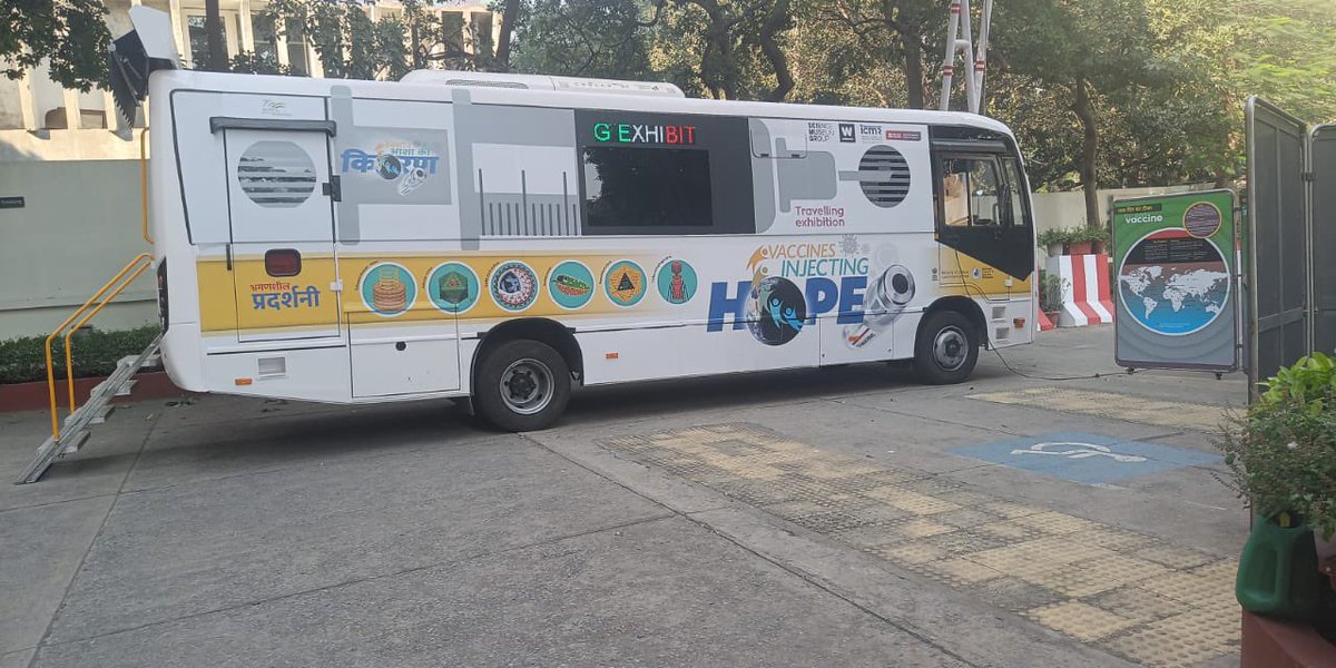 Jonathan Kennedy (@jonathankennedy) on Twitter photo It’s been quite a week. Delighted to welcome <a href="/McDonaldScott_/">Scott McDonald</a> CEO <a href="/BritishCouncil/">British Council</a> for Vaccines: Injecting Hope <a href="/ncsmgoi/">National Council of Science Museums-NCSM</a> with <a href="/sciencemuseum/">Science Museum</a> fabulous artists sculpture and animation responding to the global challenge of Covid-19 for the #IndiaUKTogether #SeasonofCulture <a href="/inBritish/">British Council in India</a> It’s been quite a week. Delighted to welcome <a href="/McDonaldScott_/">Scott McDonald</a> CEO <a href="/BritishCouncil/">British Council</a> for Vaccines: Injecting Hope <a href="/ncsmgoi/">National Council of Science Museums-NCSM</a> with <a href="/sciencemuseum/">Science Museum</a> fabulous artists sculpture and animation responding to the global challenge of Covid-19 for the #IndiaUKTogether #SeasonofCulture <a href="/inBritish/">British Council in India</a>
