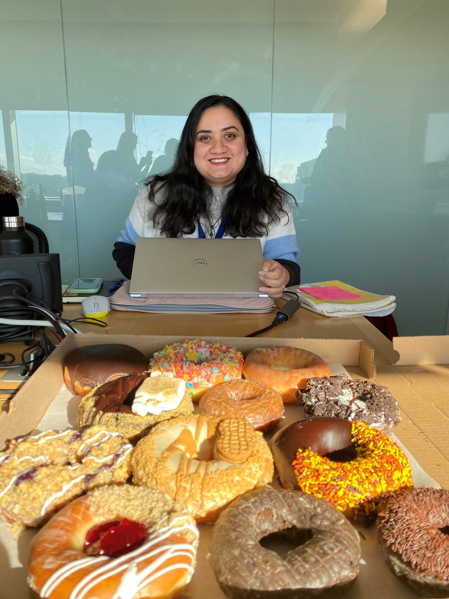 KeelerLab's tweet image. Celebrating our rotation student Prajakta on the last day of her rotation! Thank you for all your hard work and we wish you luck on your future rotations!