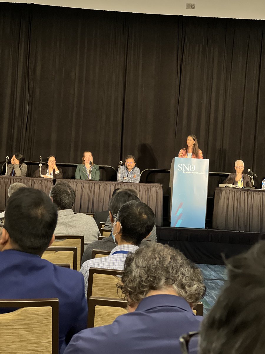 ARF4-driven EGFR trafficking to nucleus critical to promoting TMZ chemo resistance. Great talk by ⁦<a href="/NUFeinbergMed/">Northwestern Feinberg School of Medicine</a>⁩ student Shreya Budhiraja. ⁦⁦@adam_sonabend⁩ ⁦<a href="/atiqueahmedphd/">Atique Ahmed, PhD</a>⁩ ⁦<a href="/LurieCancer/">Lurie Cancer Center</a>⁩ ⁦<a href="/BrainTumorInst/">Malnati Brain Tumor Institute at Northwestern</a>⁩