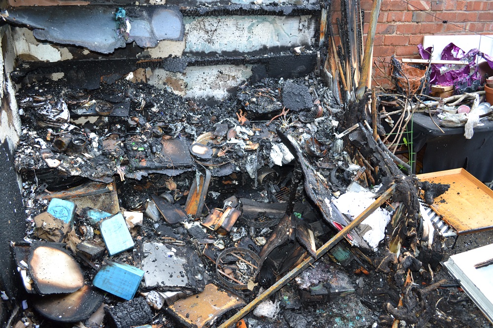 nottsfire's tweet photo. These photos show the devastating impact of a recent accidental electrical fire ⤵️

A fire investigation attributed the cause to ‘daisy chaining’ of extension leads, mechanical damage of cables in window hinges and cables run under carpets. 

#ElectricalSafetyWeek https://t.co/ejuTkHtvAt