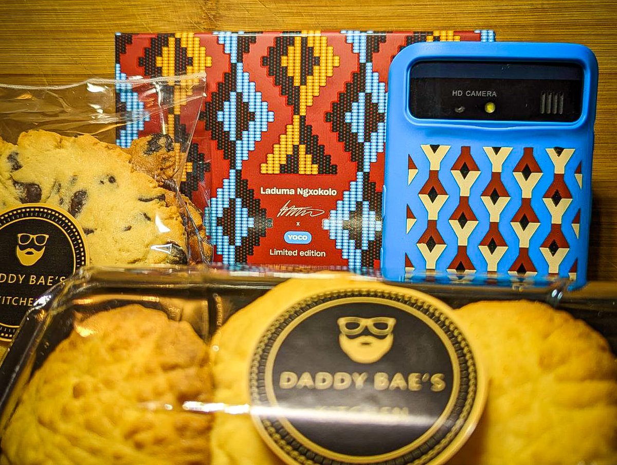 RealDaddyBae's tweet photo. How it started and how it's going...

@Yoco_ZA x @LadumaNgxokolo

#YocoXLaduma
#BackTheUnderdog
#SmallBusinessSupport https://t.co/NvXszvBPcZ