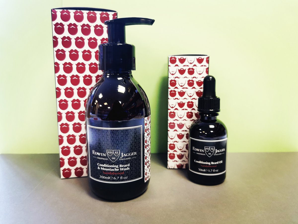 Keep your beard clean and styled with Edwin Jagger Sandalwood Beard and Moustache Wash and Beard Oil. Ifyou are growing it out for Movember or sporting it all year round, your beard will smell and look fresh.

Now 25% off in our Early Black Friday Sale!

theenglishshavingcompany.com/en_gb/early-bf…