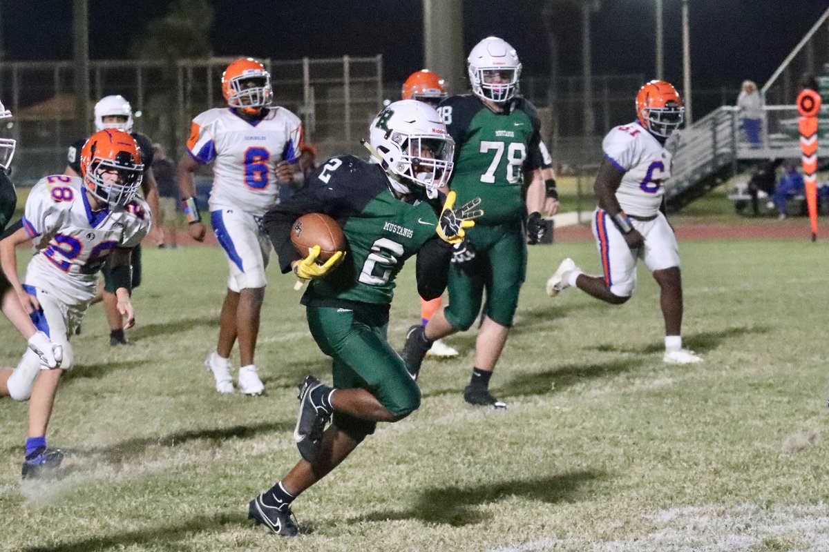 CullenMcrae's tweet photo. Thankful to be selected to attend @youareathlete Regional Exposure Camp. More big announcements coming soon! @JRashadWest @MustangFootball @larryblustein @MaxPreps @247recruiting @CSAPrepStar @joeray36 @gobigrecruiting @BigCountyPreps1 #RunCjRun https://t.co/gH8FHBmsU5