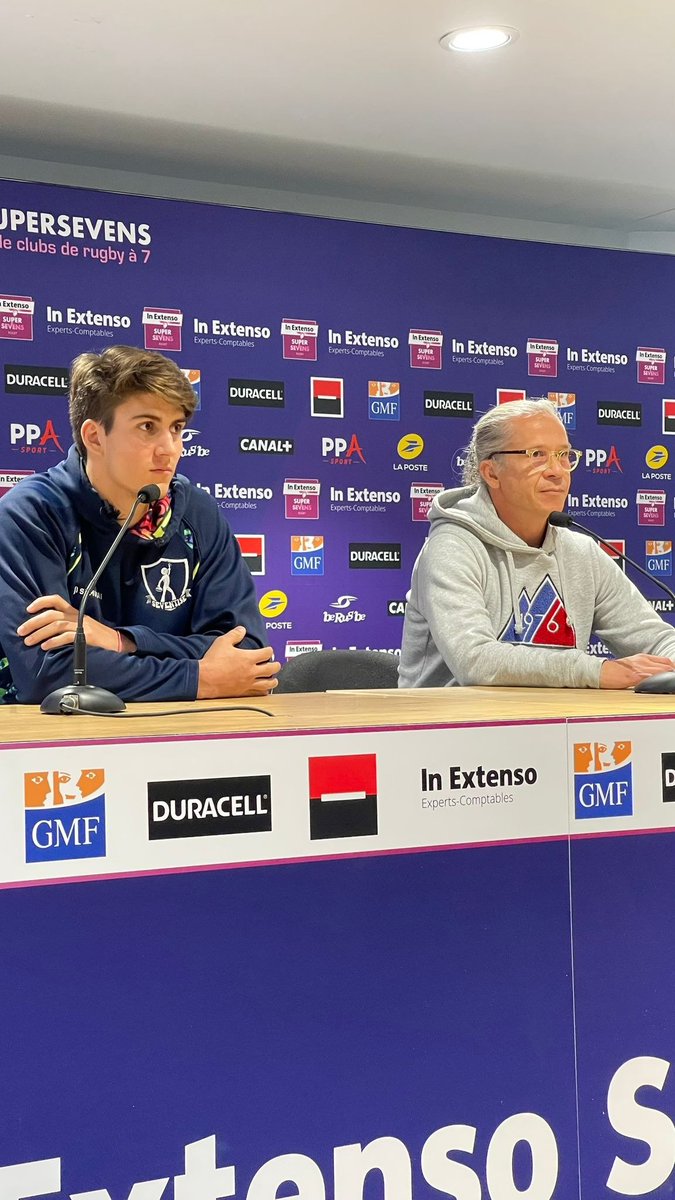 Nicolas Le Roux, entraîneur <a href="/Barbarian_RC/">Barbarian Rugby Club</a> Sevens &amp; entraîneur adjoint France 7

"L'In Extenso Supersevens est un accélérateur pour les talents. Les lumières, le stade, le show apportent beaucoup aux joueurs. La compétition a apporté énormément aux joueurs présents à Hong-Kong."