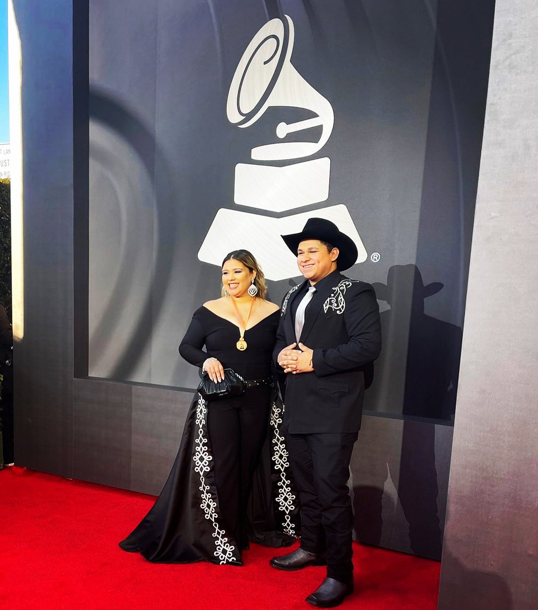 destinynavaira's tweet photo. Aunque no trajimos a casa el Latin Grammy este año, fue un gran honor ser parte de una celebración musical tan increíble.  Muchas gracias a todos por el apoyo y amor. Nuestra primera vez aquí si, pero definitivamente no será la última. Los amo. https://t.co/3bPfS44T8b