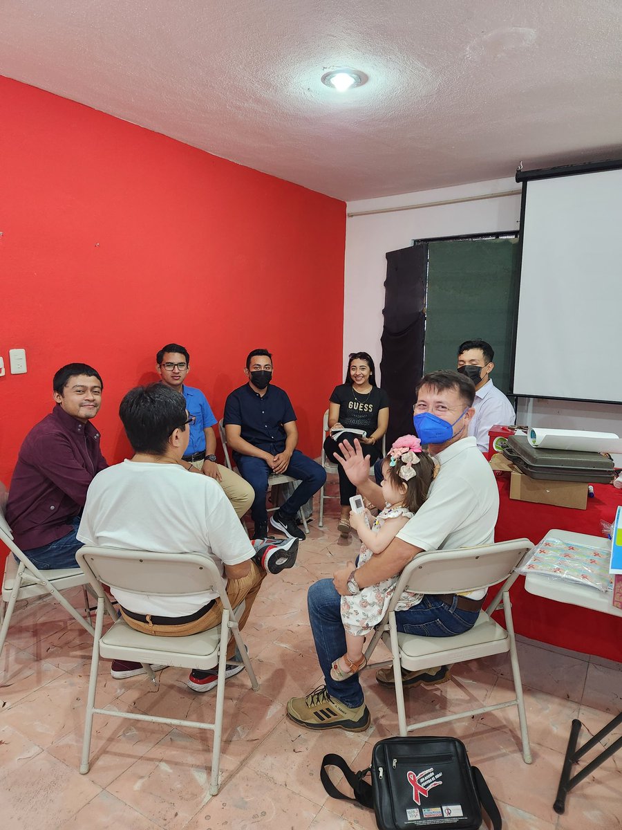 RepavihMID's tweet photo. UPP EN REPAVIH recibimos en nuestras instalaciones #CentroComunitario #repavih en el #CentroHistórico de #MéridaYucatán a universitarios #UPP conocieron nuestra labor gratuita #repavihteams  #pruebas VIH, Sífilis  Hepatitis y acciones #repavihtv #repavihInternacional https://t.co/BKHp5hjHVS
