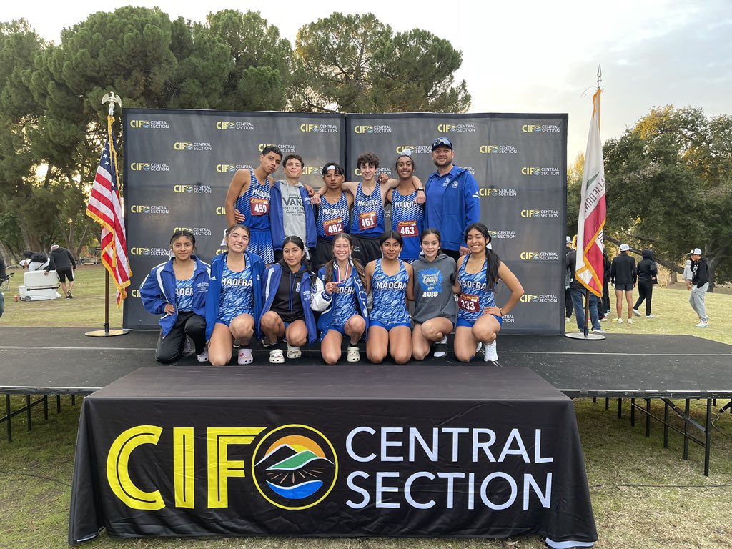 MadTrib's tweet photo. Way to represent Madera!!  @tylermadtrib @maderacoyotes1 #Coyotes #maderastrong https://t.co/9GeWq1V2kB
