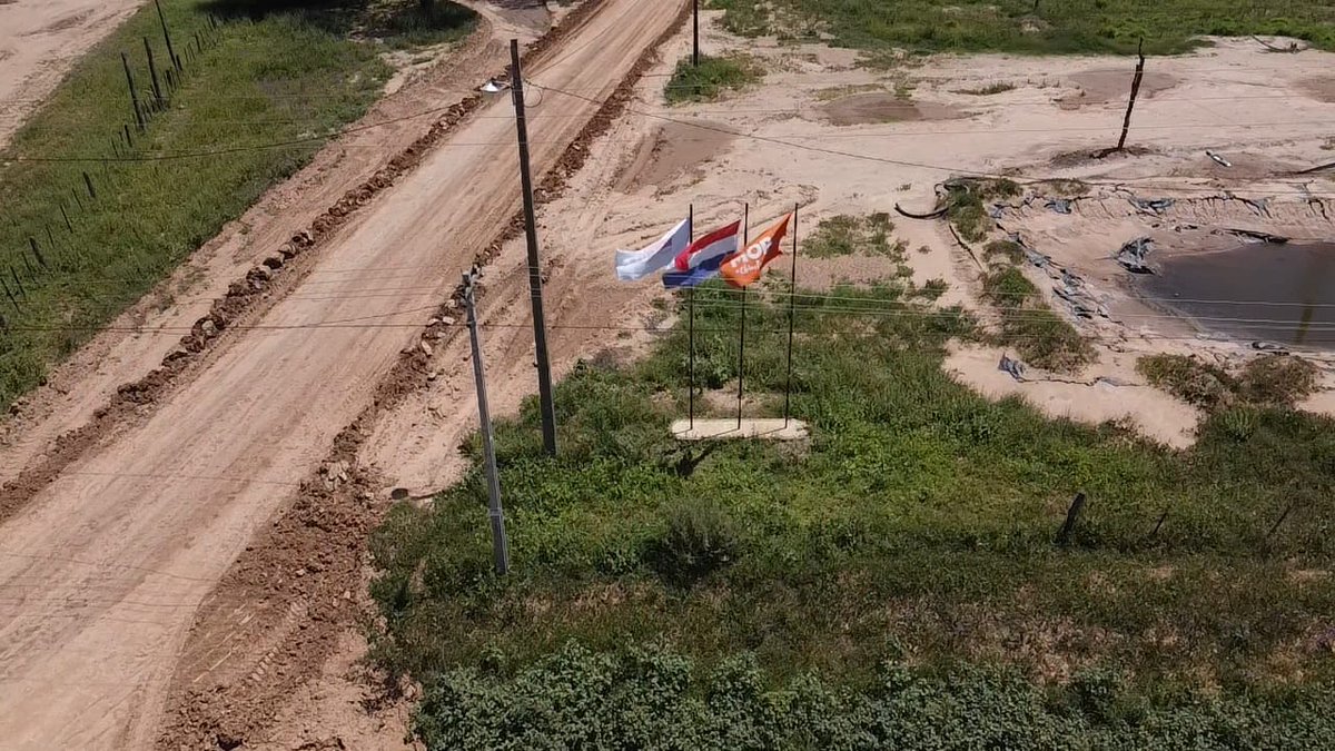 RutaDeLaLechePy's tweet photo. Se realizaron verificaciones de Señalización en los tramos e inspecciones en los campamentos de forma a garantizar el cumplimiento de las exigencias técnicas. https://t.co/3YCr1OH3Hq