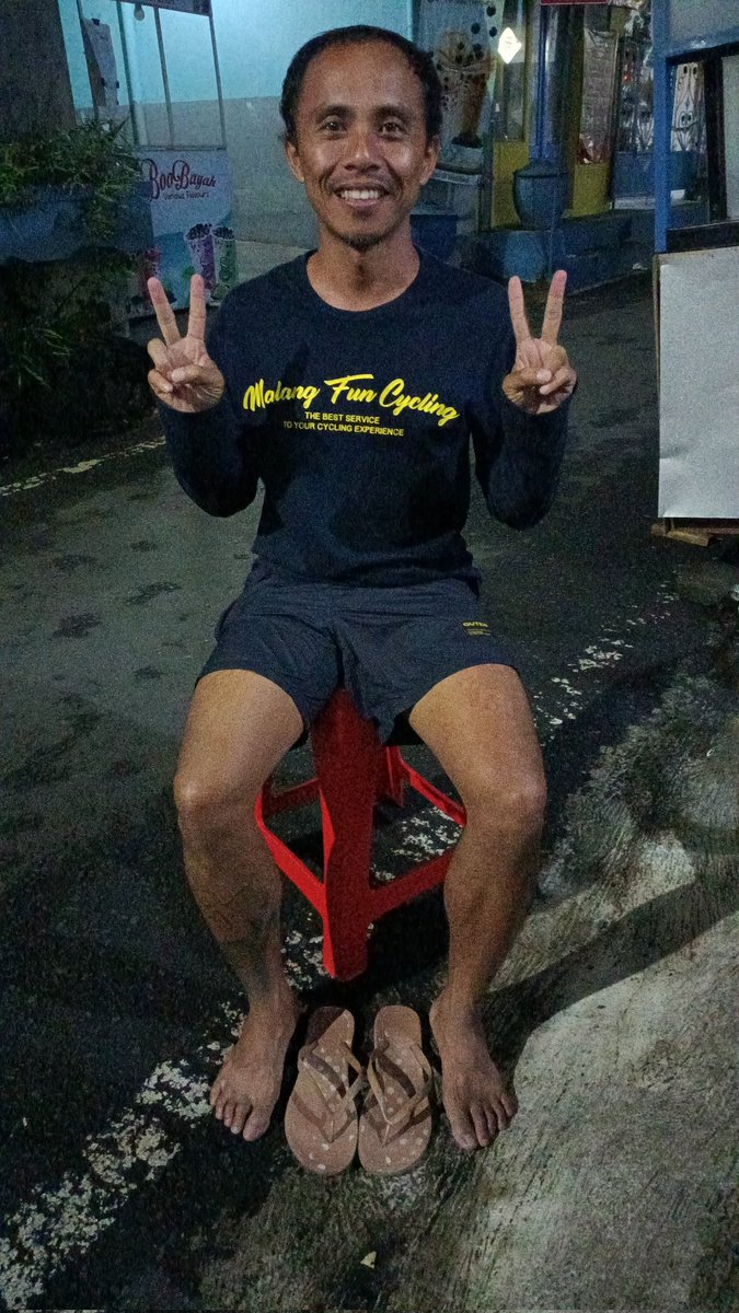 SauronJahat's tweet photo. Duo @StrollinBastard wkwk 😂✌️ https://t.co/EasuSqAJUO