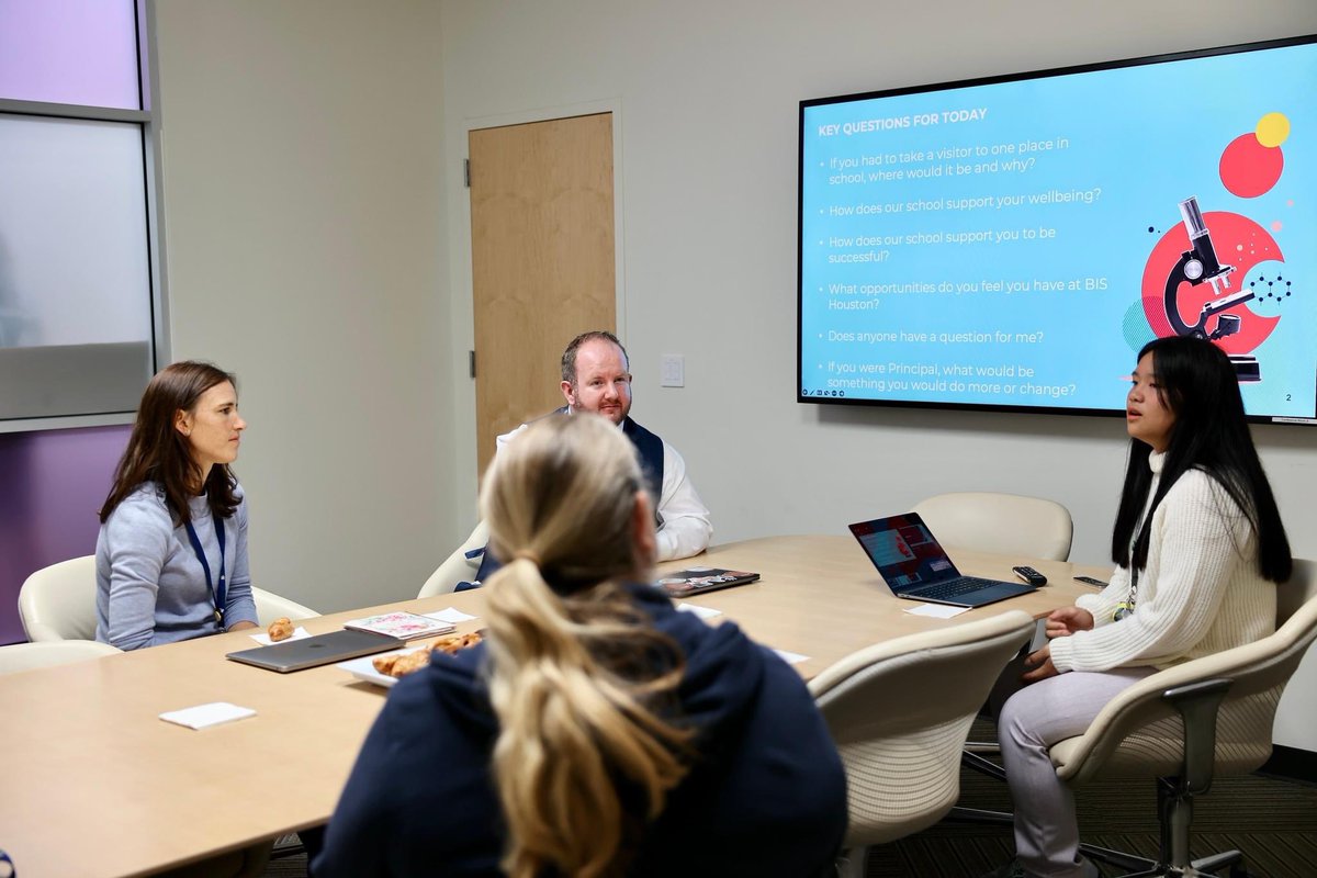 BISHouston's tweet image. Our #worldclass teachers are having Pastries with the Principal of the Day, JJ. #KidsTakeOver
#naecreateyourfuture #BISHouston #NAEUnicef #NAEWorldChildrensDay #NAETheAmericas #unicefusa UNICEF USA