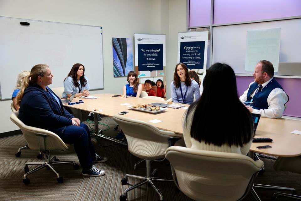 BISHouston's tweet image. Our #worldclass teachers are having Pastries with the Principal of the Day, JJ. #KidsTakeOver
#naecreateyourfuture #BISHouston #NAEUnicef #NAEWorldChildrensDay #NAETheAmericas #unicefusa UNICEF USA