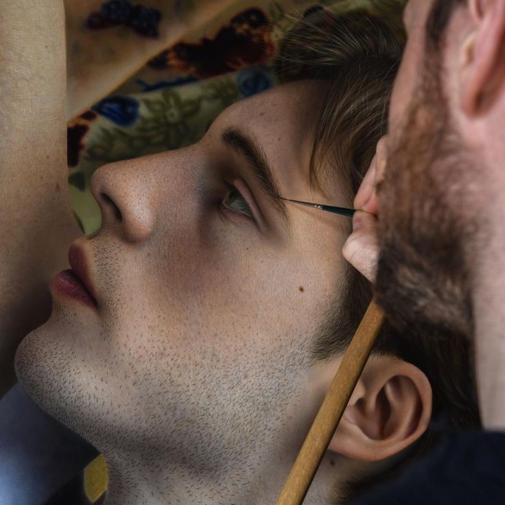 asudriana's tweet photo. Hoy os traigo el arte hiperrealista de MARCO GRASSI.🖌️
(Os recomiendo abrir las imágenes).
🔻 https://t.co/ayNXVQEuu6