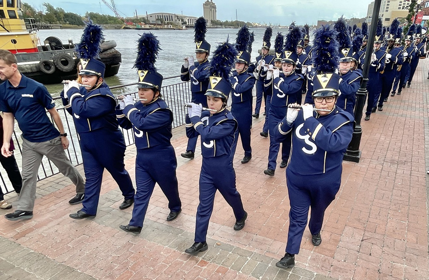 gretsch's tweet photo. Today we celebrate one year since the grand opening of #ThatGreatGretschSound! #GretschMuseum in Savannah, Georgia! Check out this great slideshow of pics from those festivities from @ConnectSavannah => https://t.co/FrZNKGc9T2 @GeorgiaSouthern #KesslerCollection https://t.co/bkf2Rr7N2Q