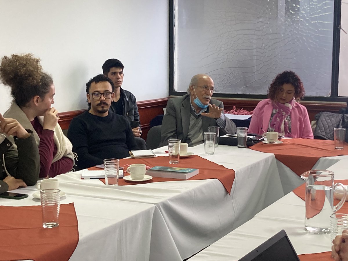 ForoRegCentral_'s tweet photo. #Hoy estuvimos dialogando con diferentes entidades y organizaciones acerca de las apuestas para el seguimiento a las recomendaciones del Informe Final de la @ComisionVerdadC. 

Este espacio, buscó precisar acciones y articulaciones para apoyar la construcción de paz en el país.🇨🇴 https://t.co/y6xWMa7OyO