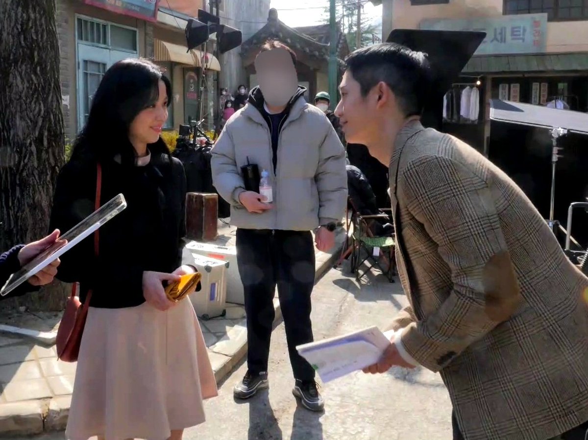 youngro (@jennyrubybibi) on Twitter photo 